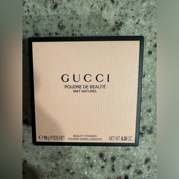 Gucci Matte Powder - Picture 2 of 7